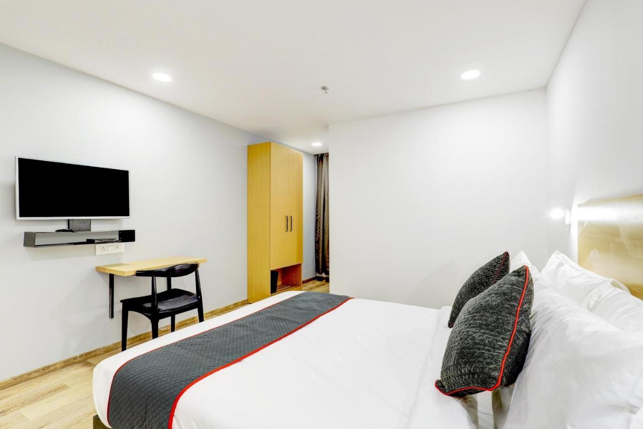 Hotel Super Townhouse Rajyash Rise Sarkhej Exteriér fotografie