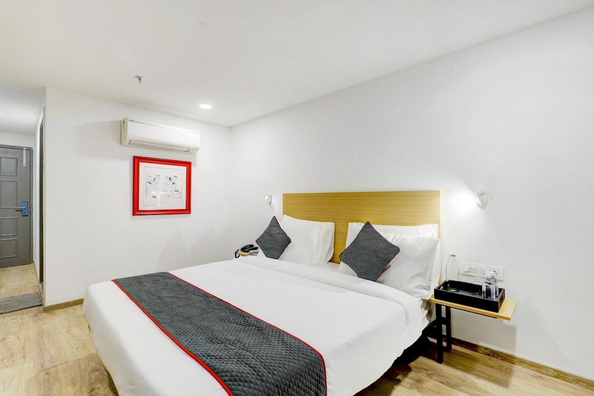 Hotel Super Townhouse Rajyash Rise Sarkhej Exteriér fotografie