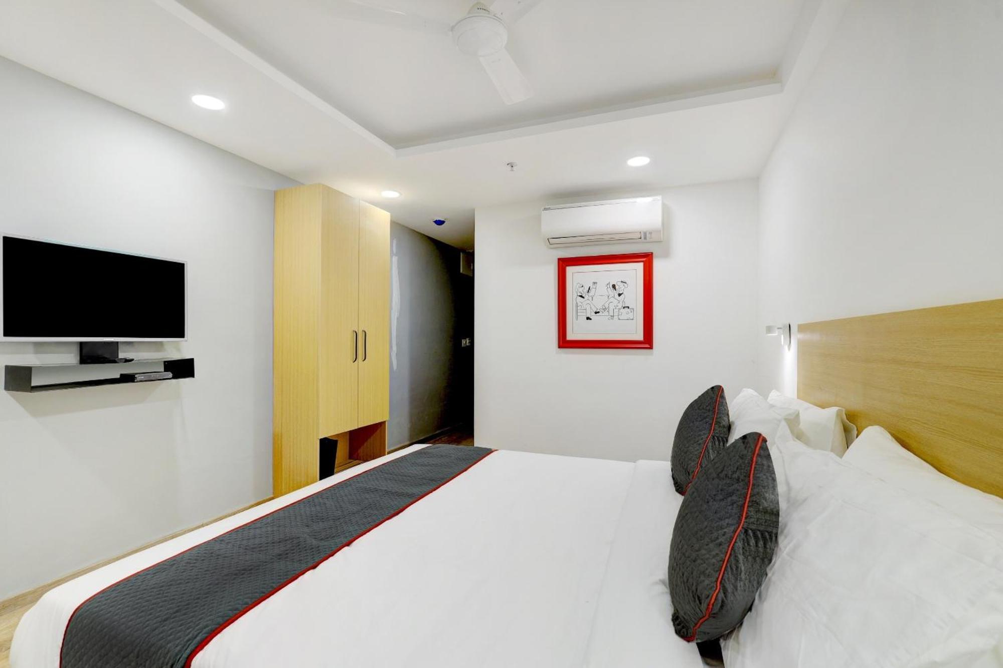 Hotel Super Townhouse Rajyash Rise Sarkhej Exteriér fotografie