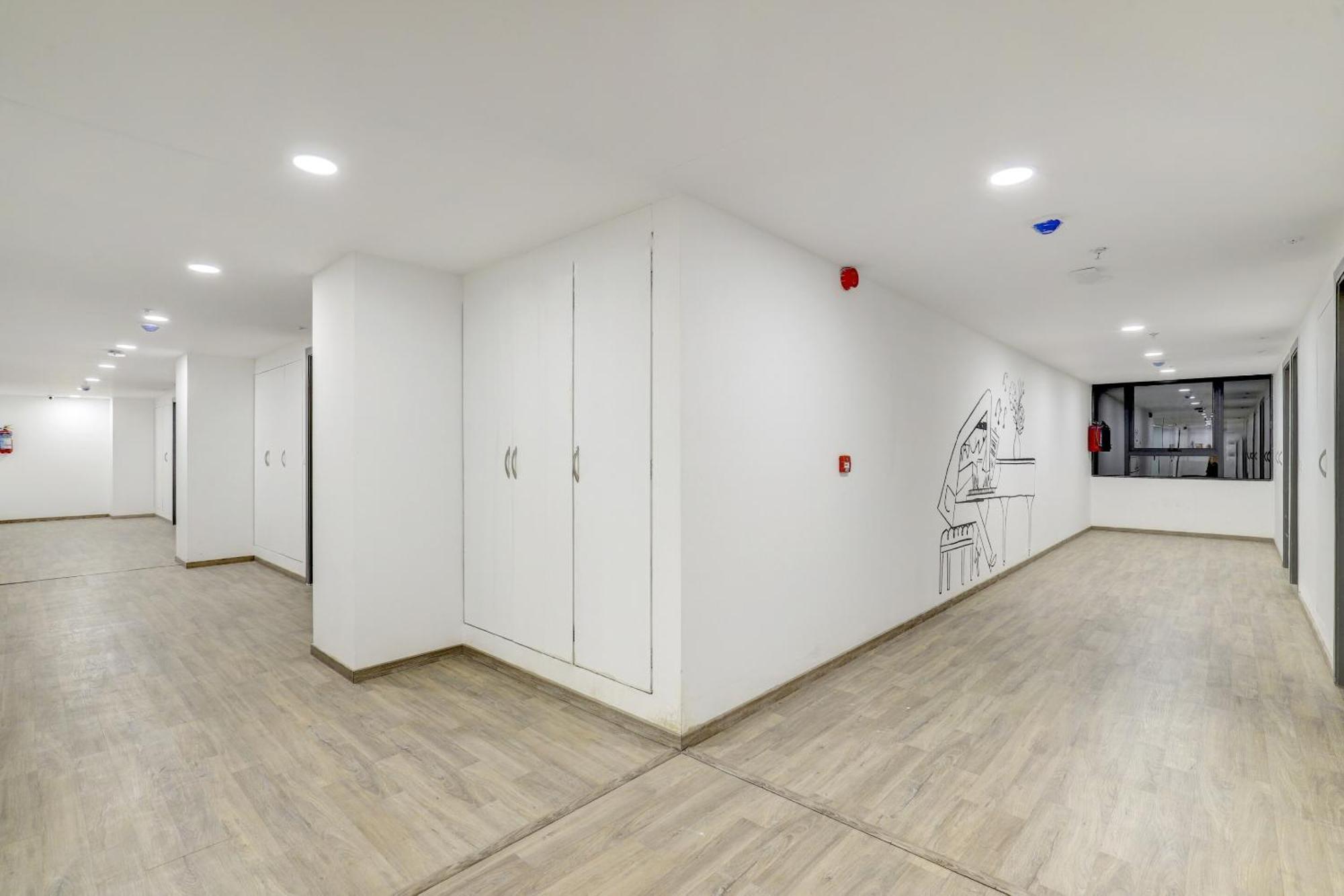 Hotel Super Townhouse Rajyash Rise Sarkhej Exteriér fotografie